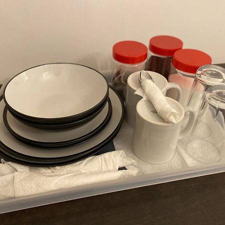 London Rooms With Free Parking 134 埃奇韦尔 外观 照片